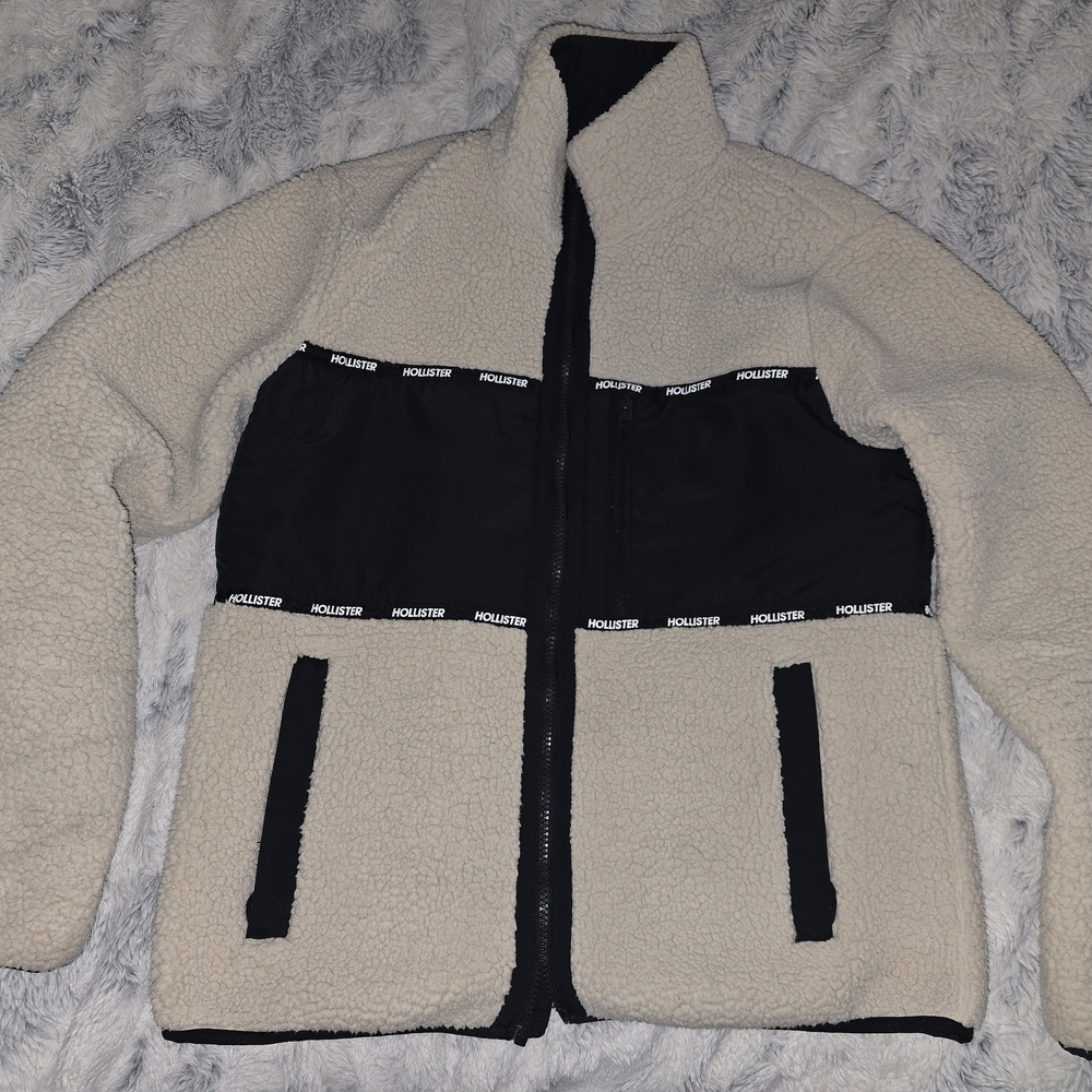Men's Hollister Fleece / Sherpa Zippered Jacket - Small